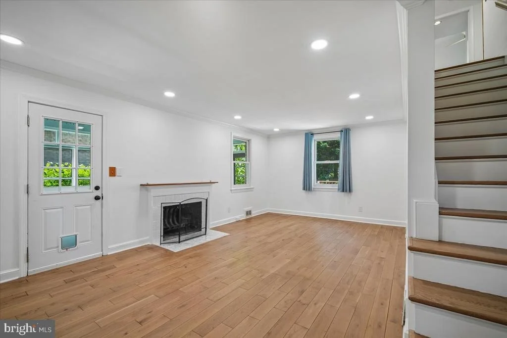Photo of 5304 SHERRILL AVENUE