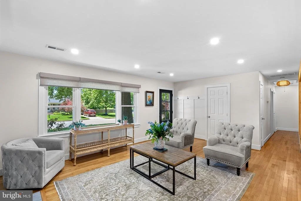 Photo of 10 HAMILTON TERRACE DRIVE