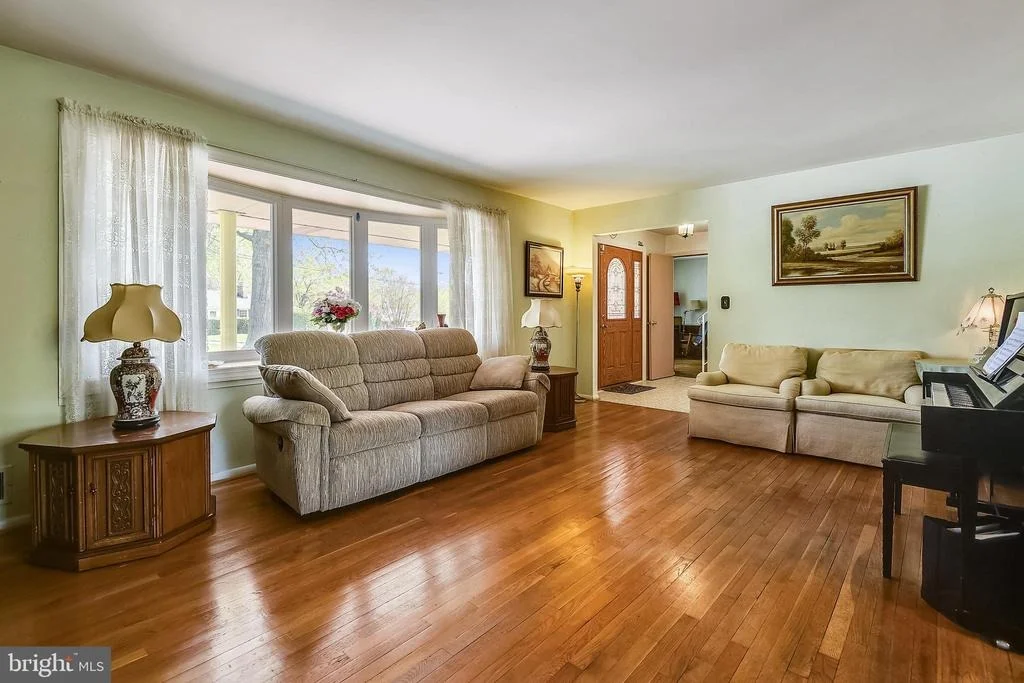 Photo of 2925 CRAIGLAWN ROAD