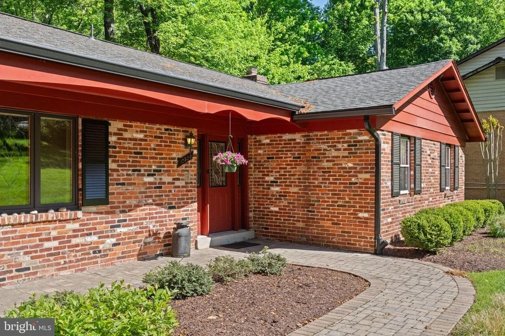 Photo of 12520 DAVAN DRIVE
