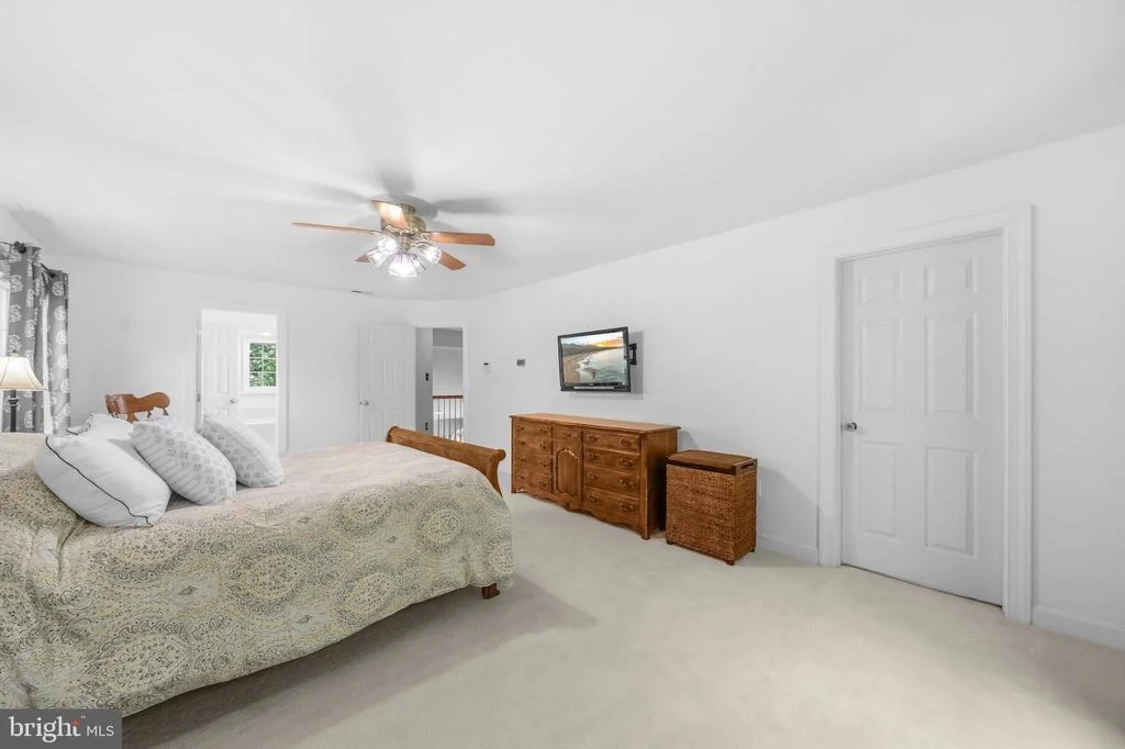 Photo of 21527 FOX FIELD CIRCLE