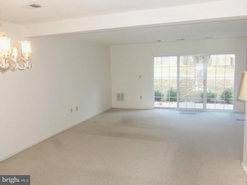 Photo of Unit 109F at 3210 GLEN EAGLES DRIVE