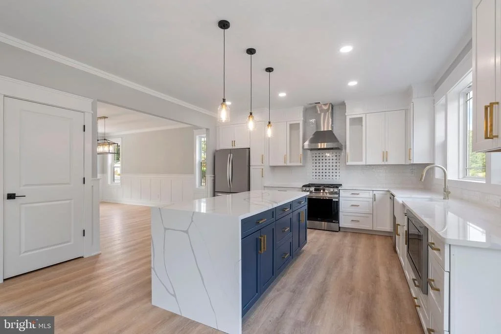 Photo of 21 NAUTILUS DRIVE