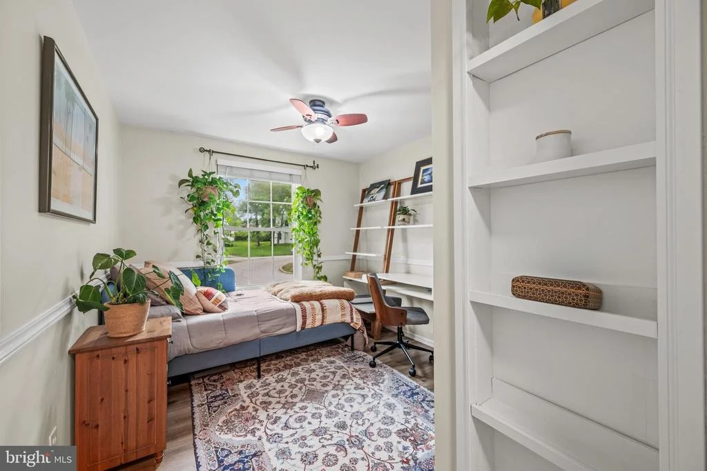 Photo of 9359 GENTLE WAY