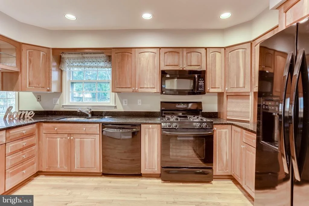 Photo of 6553 RAFTELIS ROAD