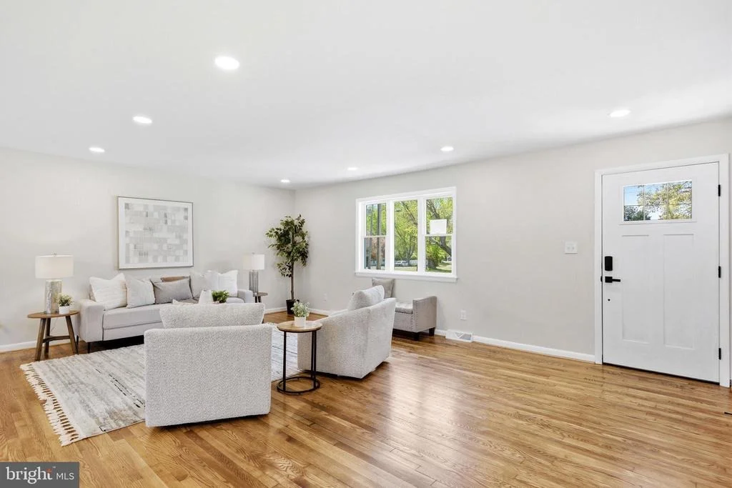 Photo of 40810 MEADOW DRIVE