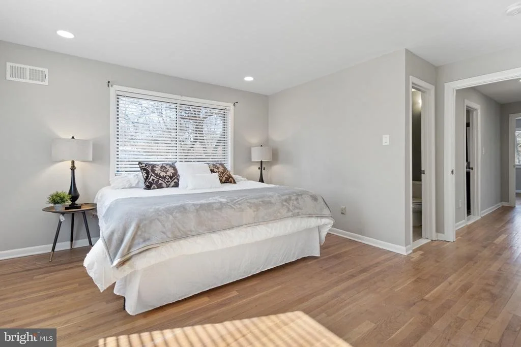 Photo of 7516 ARDEN ROAD