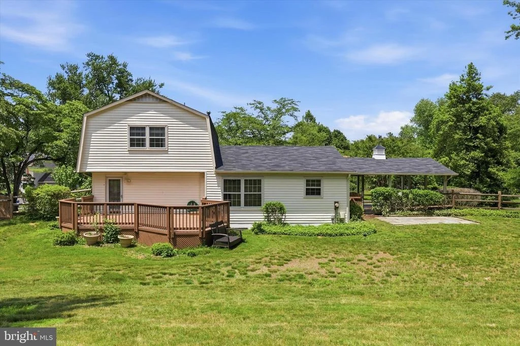 Photo of 3710 QUEEN MARY DRIVE