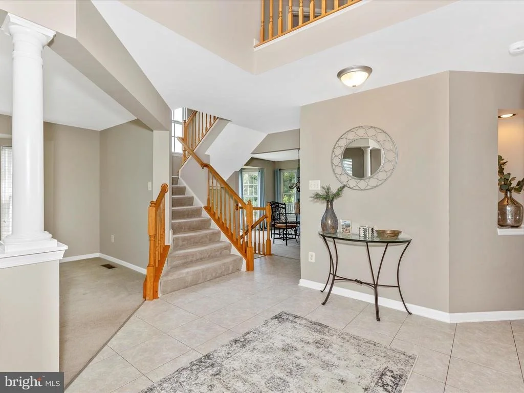 Photo of 1402 MARIAN WAY