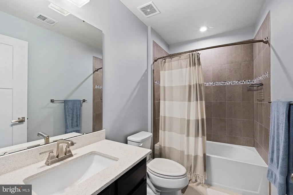 Photo of 6468 BOB WHITE DRIVE