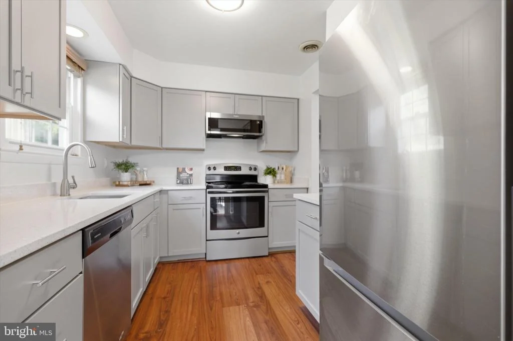 Photo of Unit 424 at 4708 COLONEL ASHTON PLACE