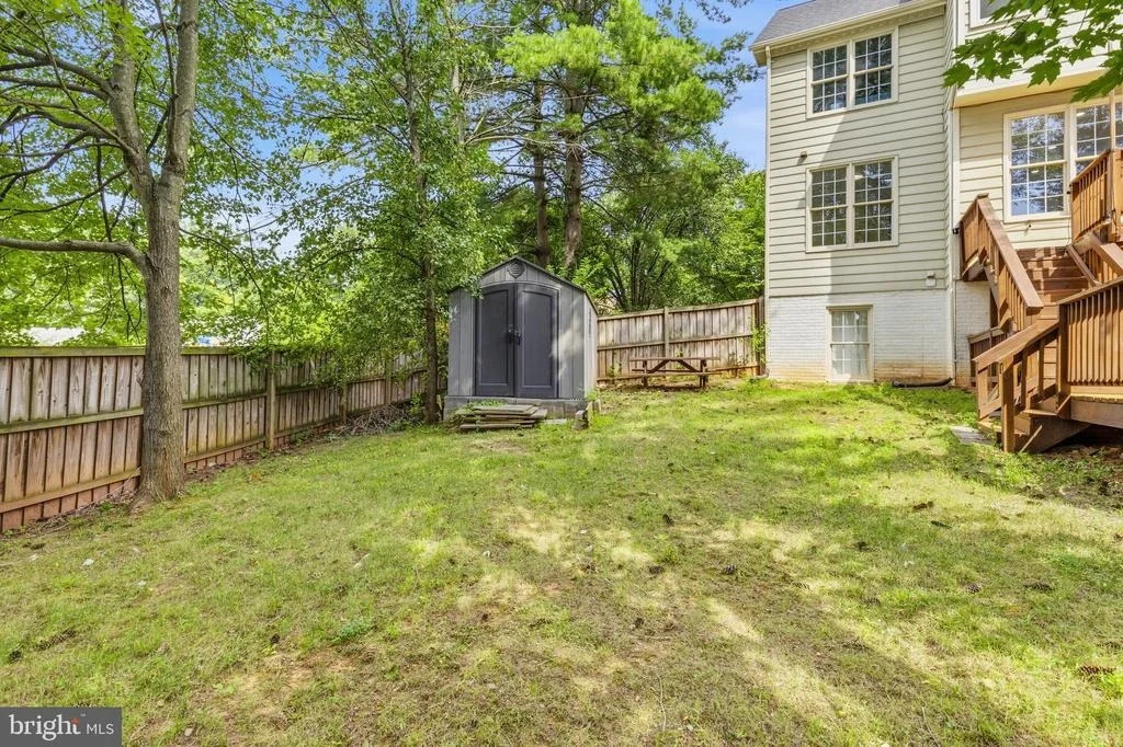 Photo of 9005 ADVANTAGE COURT