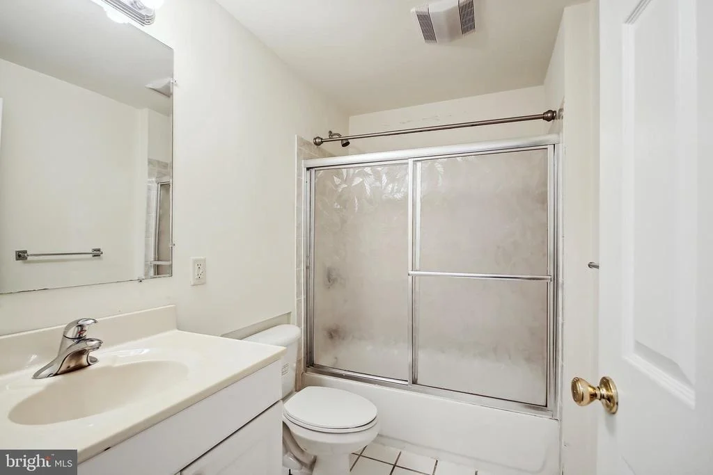 Photo of 1232 COLONIAL PARK DRIVE