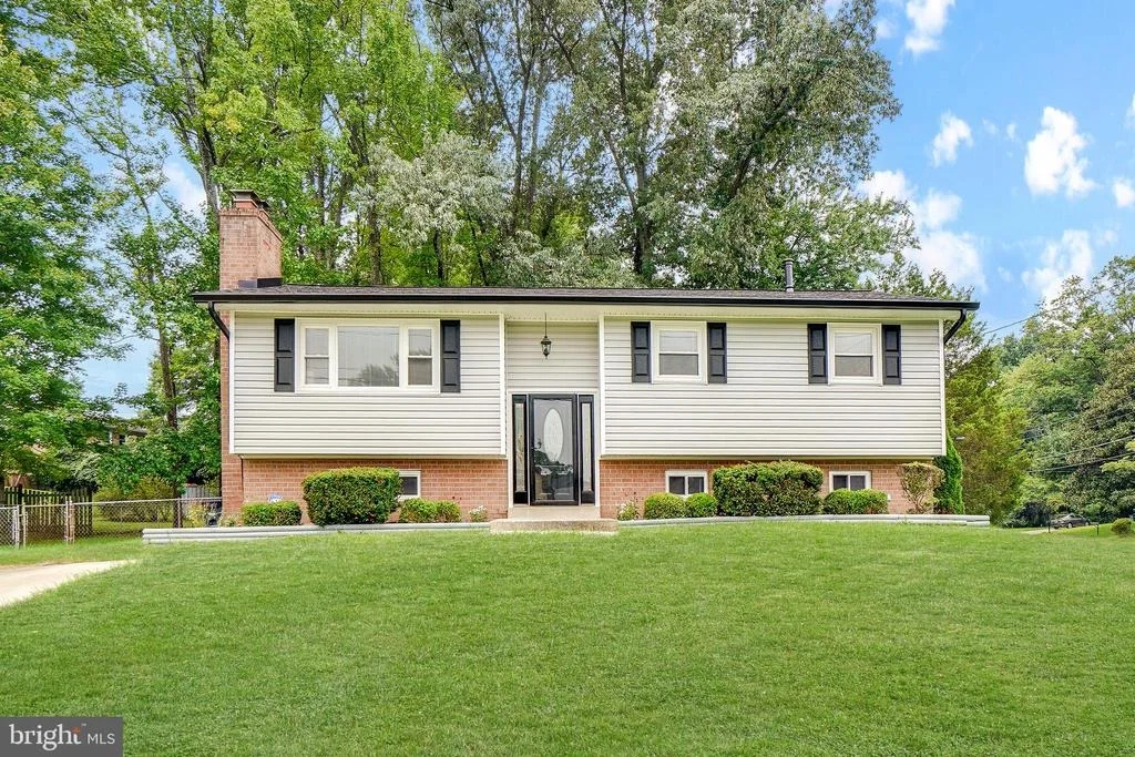 Photo of 7107 DOWER HOUSE ROAD