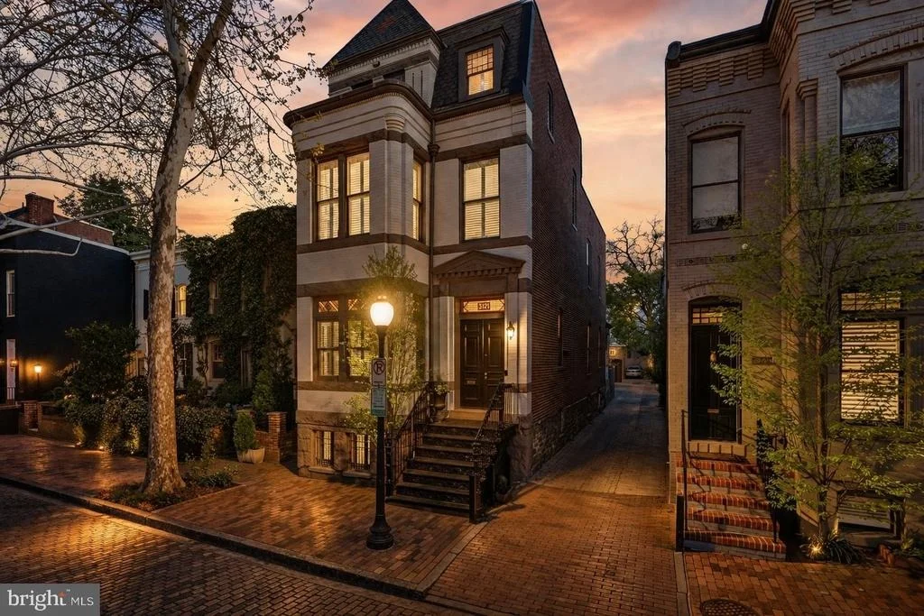 Photo of 3420 P STREET NW