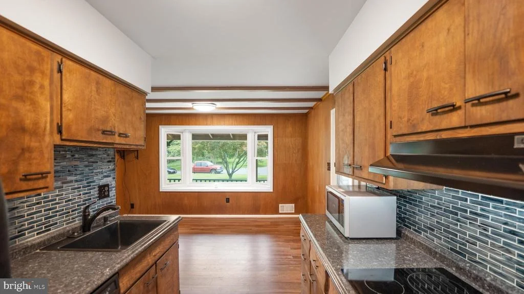 Photo of 7 DEBORAH COURT