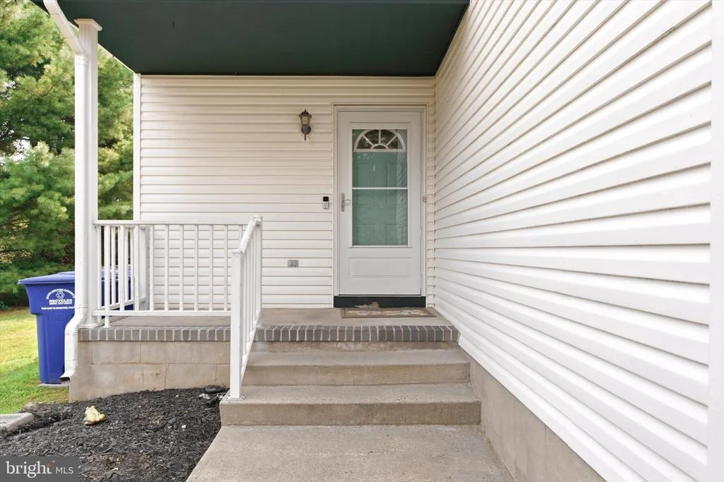 Photo of 1 MOHR ROAD