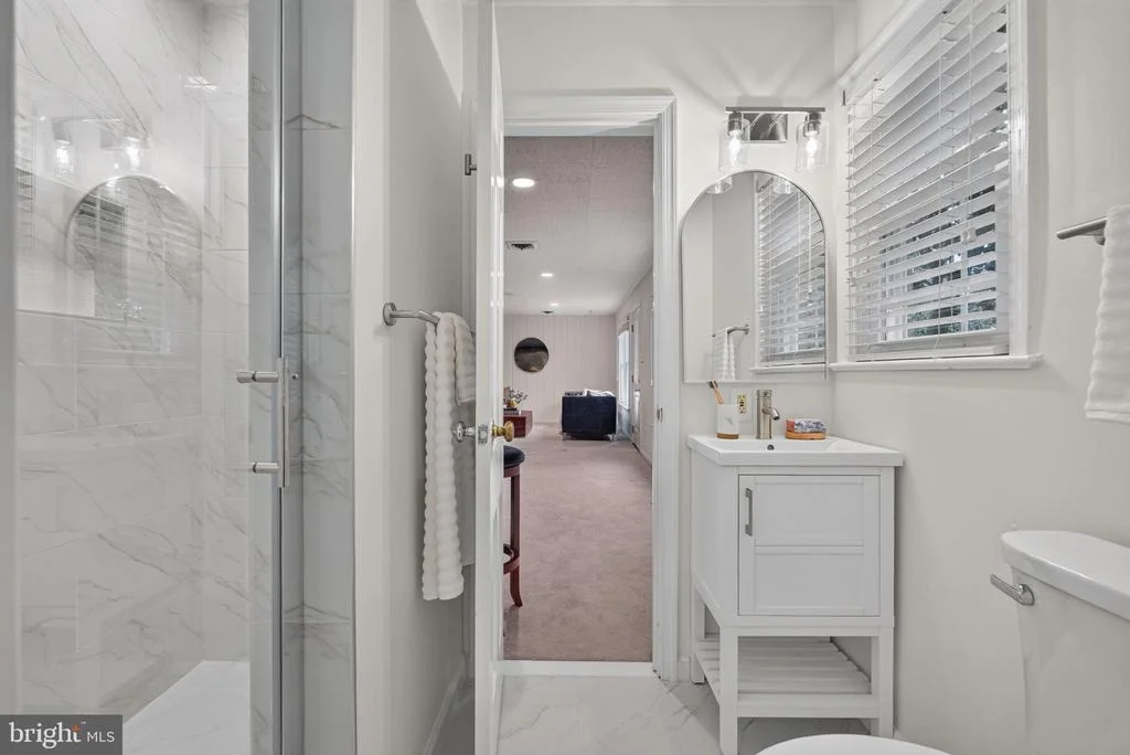 Photo of 415 CROWN VIEW DRIVE
