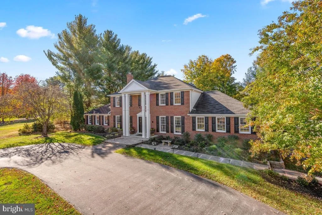 Photo of 8516 PADDOCKVIEW DRIVE