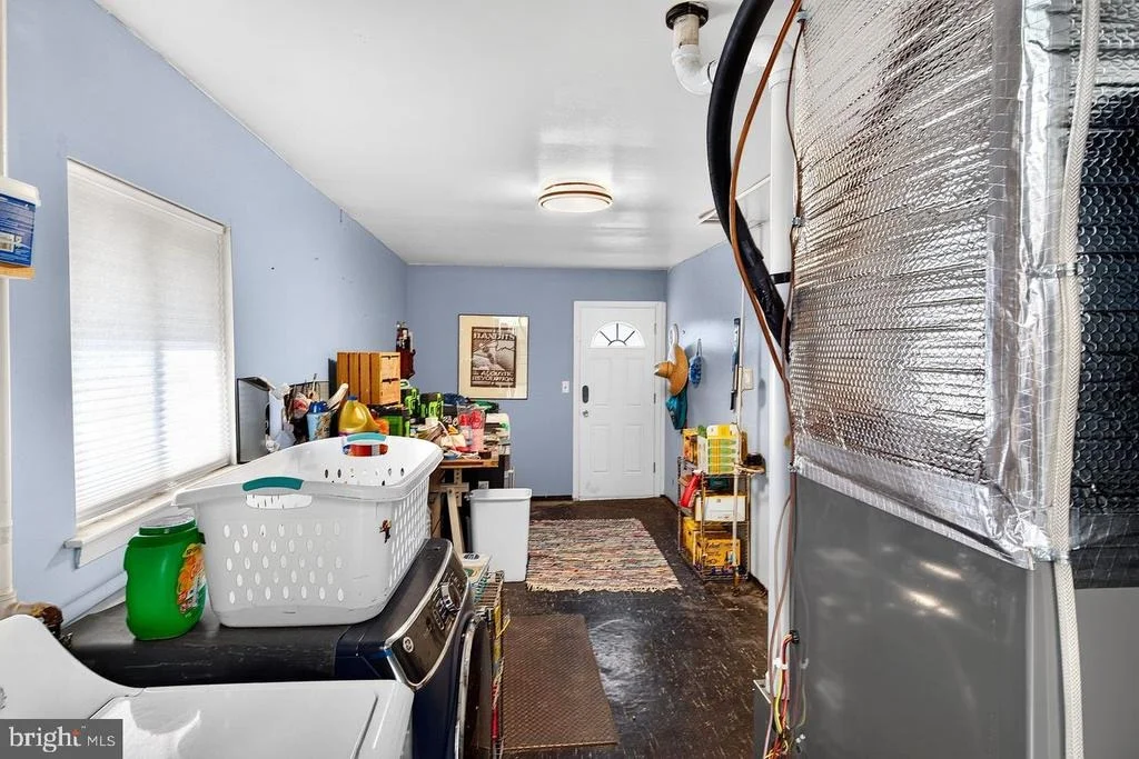Photo of 717 DORIS TERRACE
