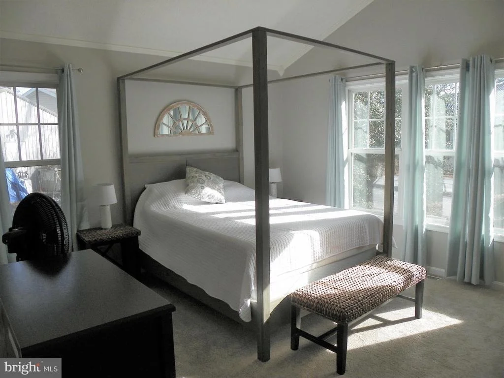 Photo of 14 WOODS CIRCLE