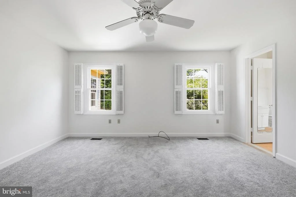 Photo of 2417 BEAR DEN ROAD