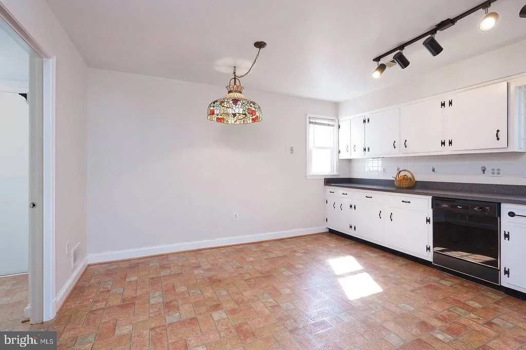 Photo of 3713 KING WILLIAM DRIVE