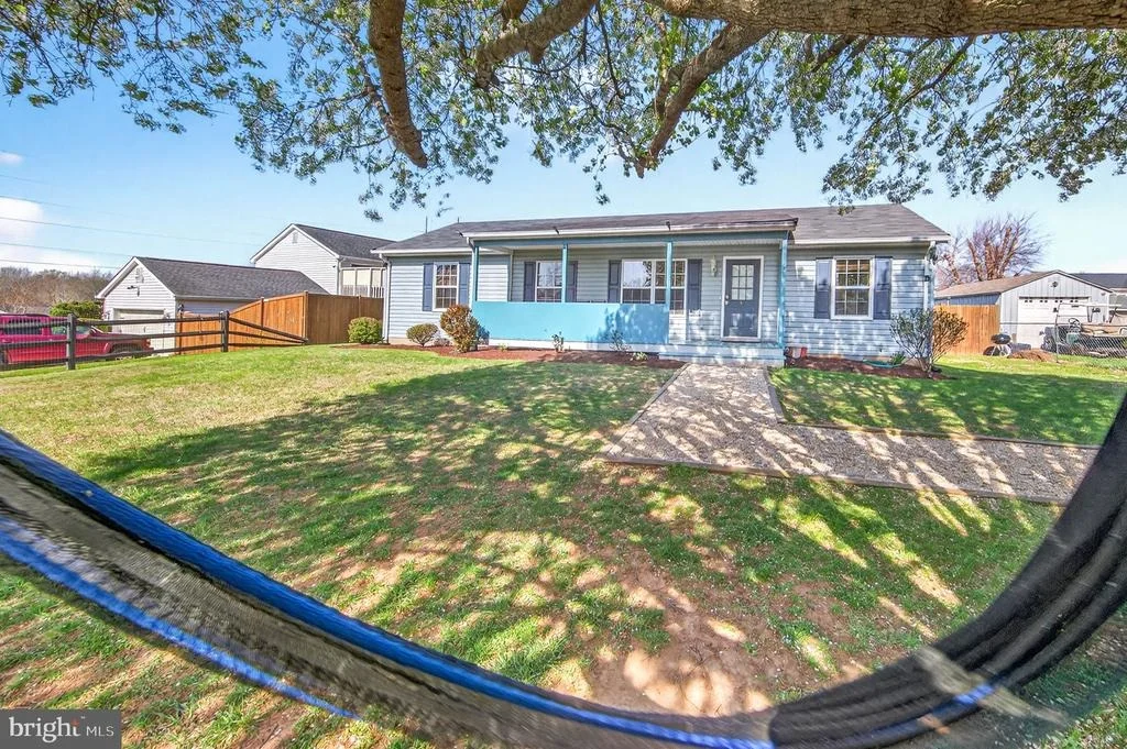 Photo of 11698 FORT UNION DRIVE