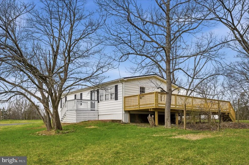 Photo of 361 CEDAR DRIVE