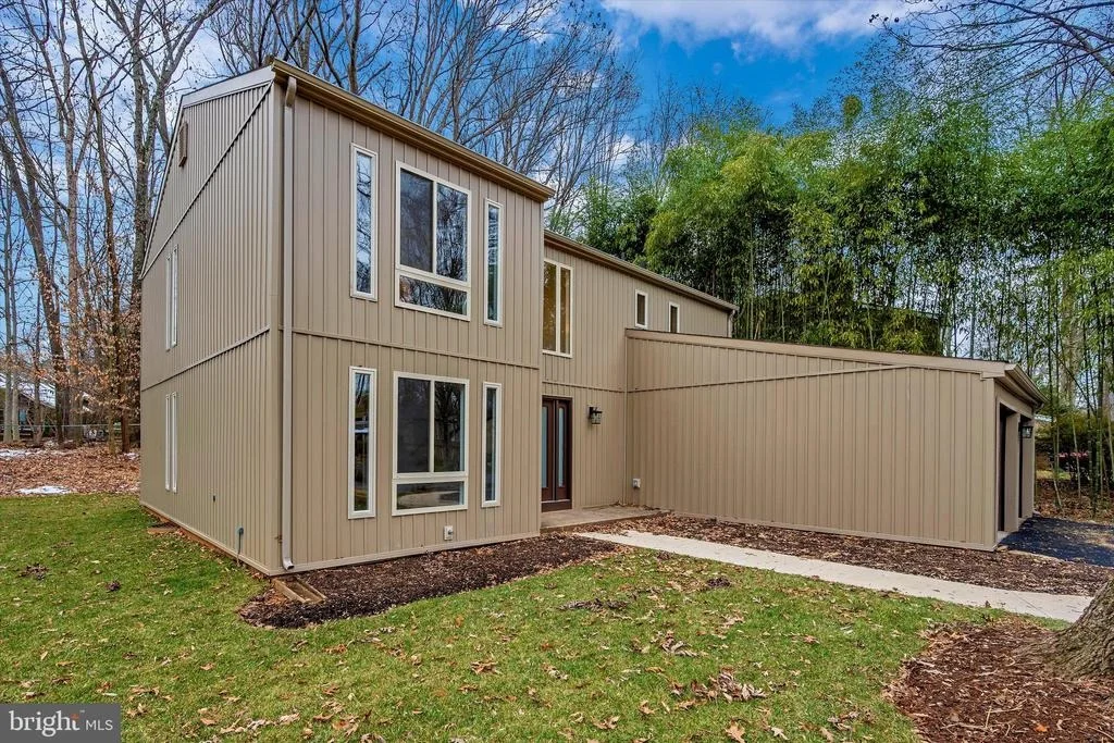 Photo of 10402 GREAT ARBOR DRIVE