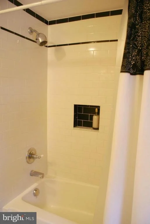Photo of 3824 JEFFERSON PIKE