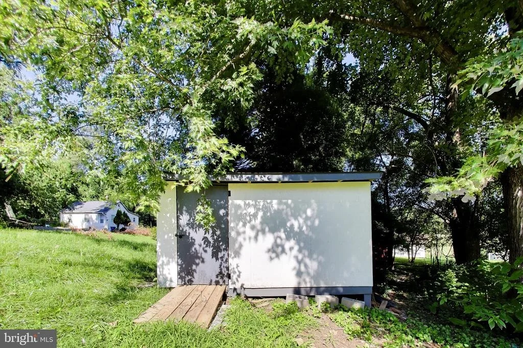 Photo of 16008 BATSON ROAD