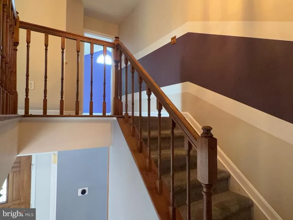Photo of 9348 CREEKVIEW DRIVE