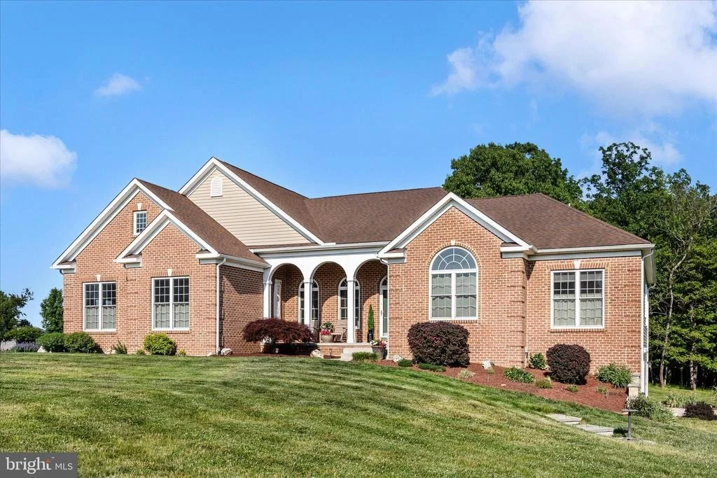 Photo of 7145 LINGANORE ROAD