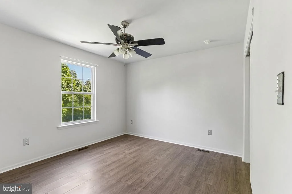 Photo of 7 LONGFELLOW LANE