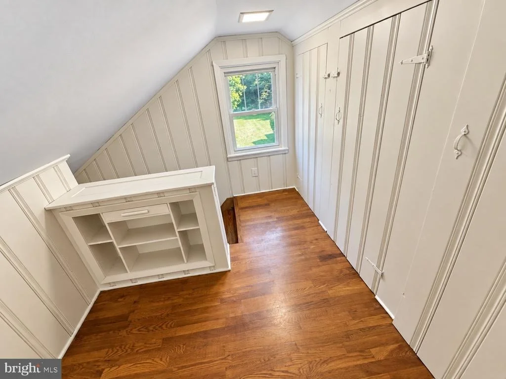 Photo of 8921 YELLOW SPRINGS ROAD
