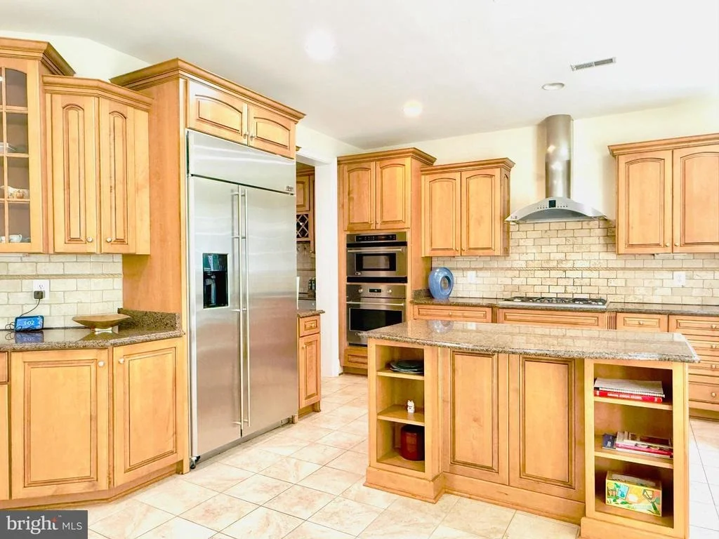 Photo of 7532 RED HILL DRIVE