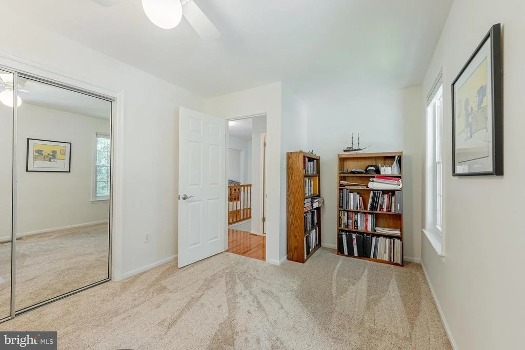 Photo of 10922 SHADOW LANE