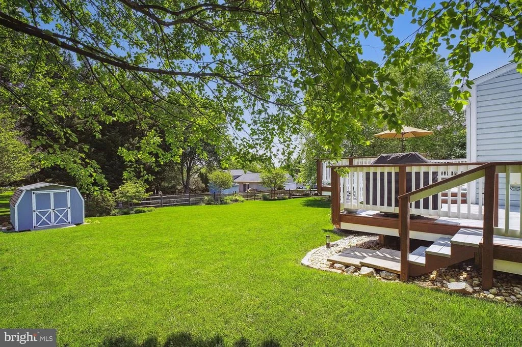 Photo of 24824 SHOWBARN CIRCLE