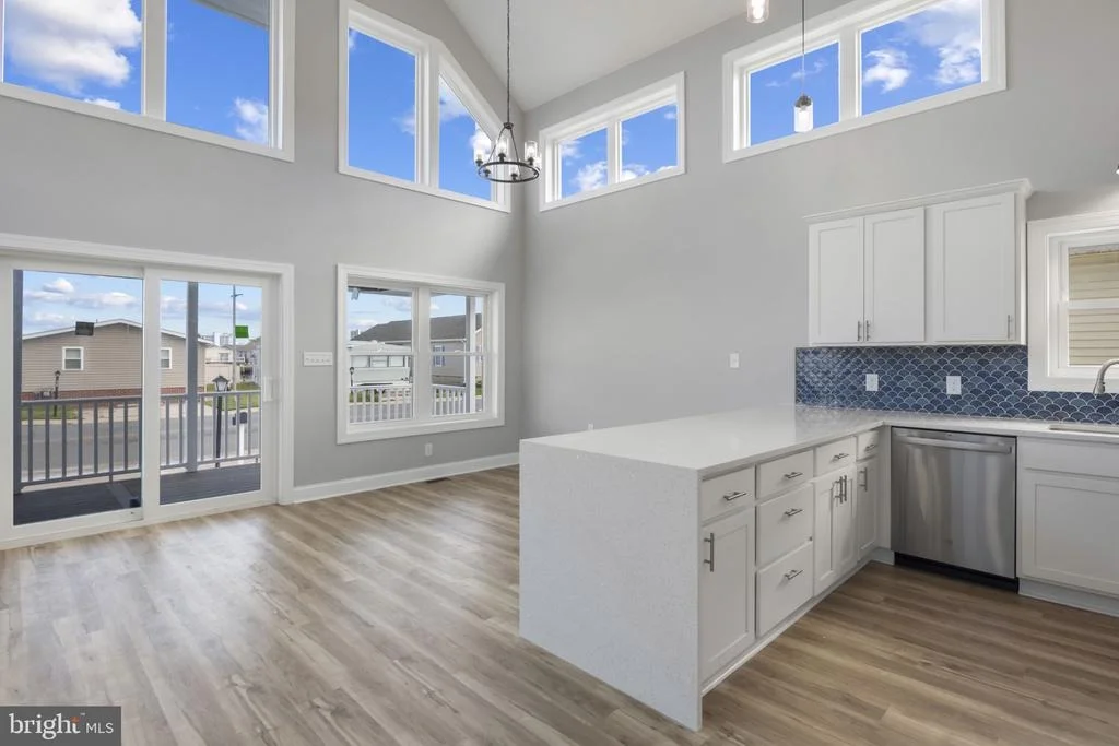 Photo of 179 BEACHCOMBER LANE