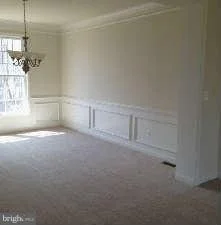 Photo of 8413 SUMMIT AVENUE