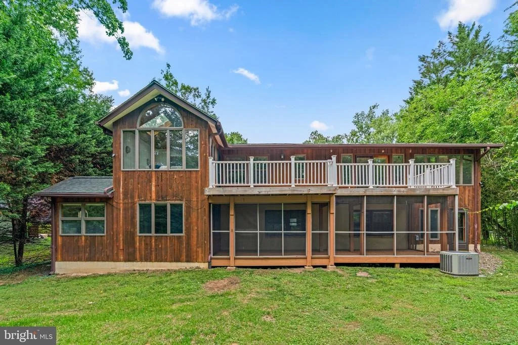 Photo of 25 CASCADE ROAD