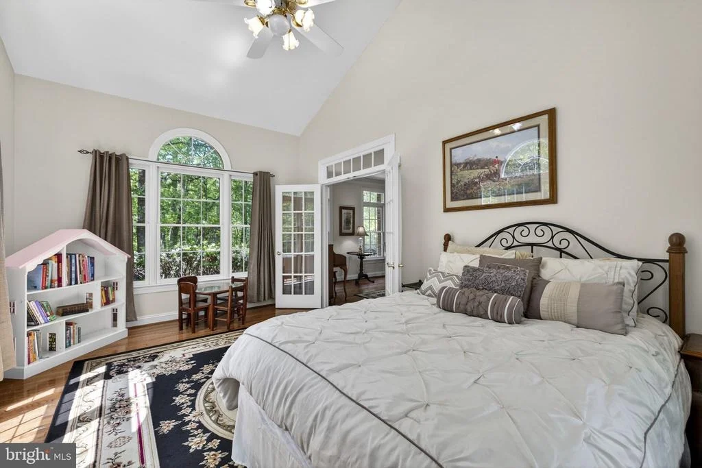 Photo of 22167 WOODWINDS DRIVE
