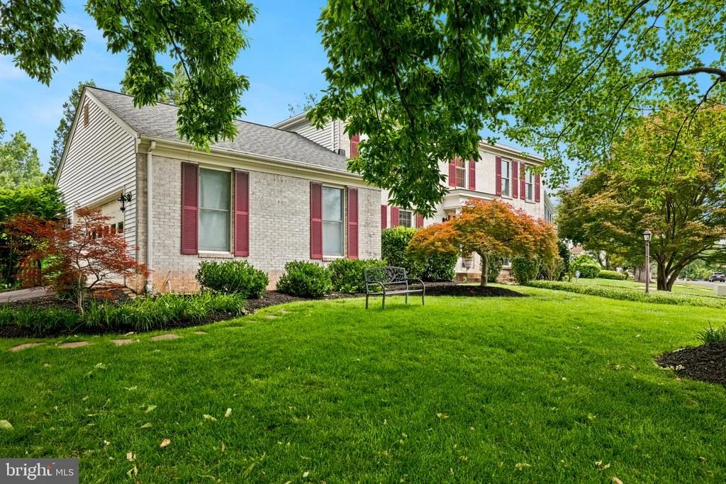 Photo of 3219 GRASSMERE COURT