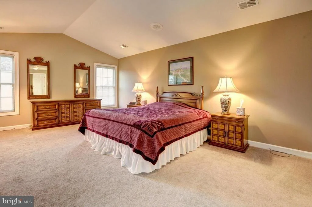 Photo of 16615 HARBOUR TOWN DRIVE