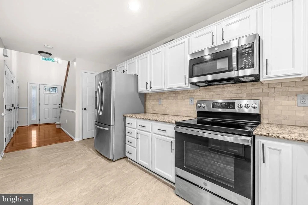 Photo of 478 DEVON DRIVE