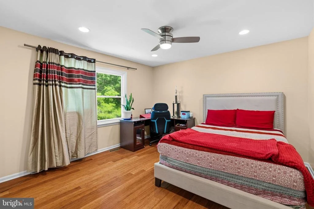 Photo of 1 W CARTWRIGHT DRIVE