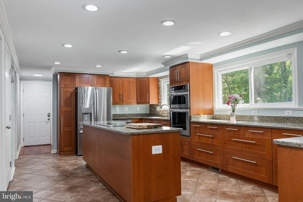 Photo of 15919 FAIRWAY DRIVE