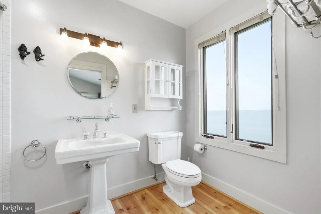 Photo of 5424 BEACH DRIVE