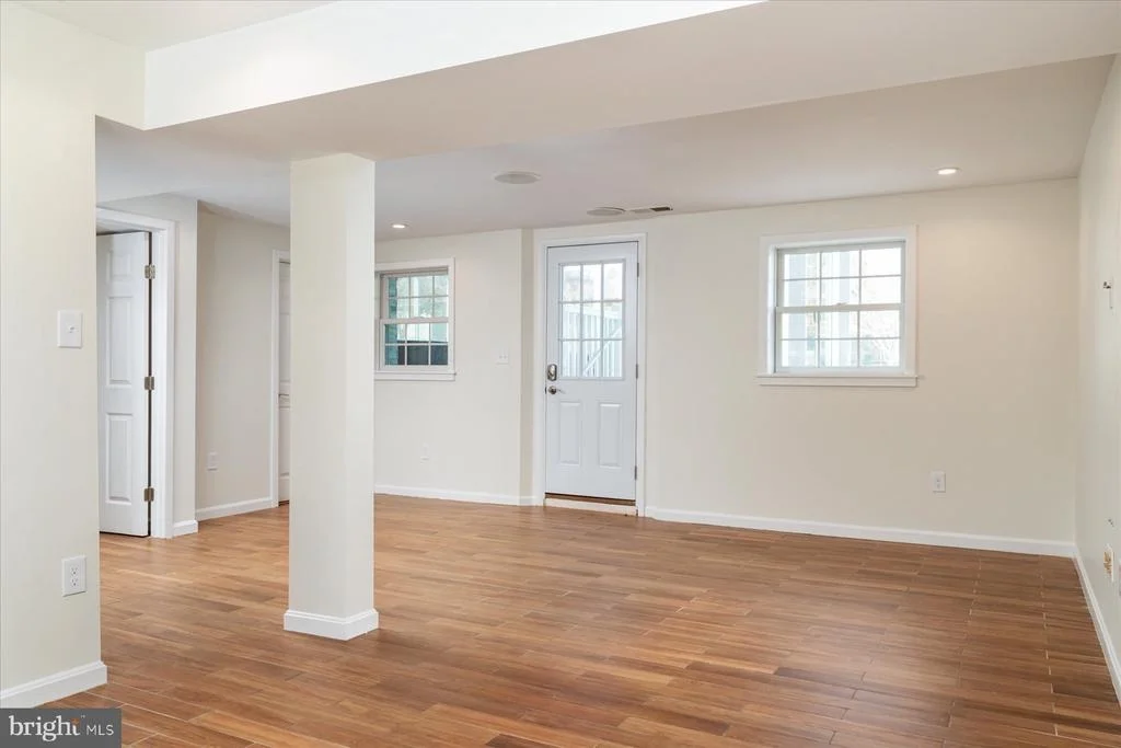Photo of 100 CARROLL DRIVE